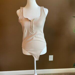Tan Abercrombie and Fitch bodysuit - clip front